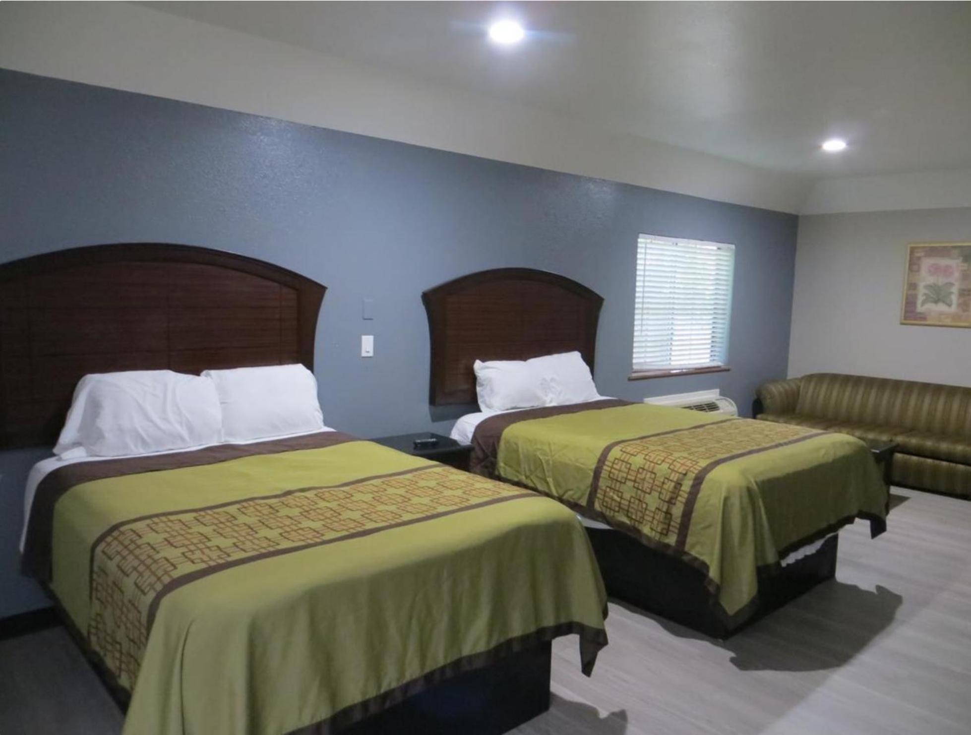 Hotel O Regency Suites Houston - Iah Beltway 8 Х'юстон Екстер'єр фото