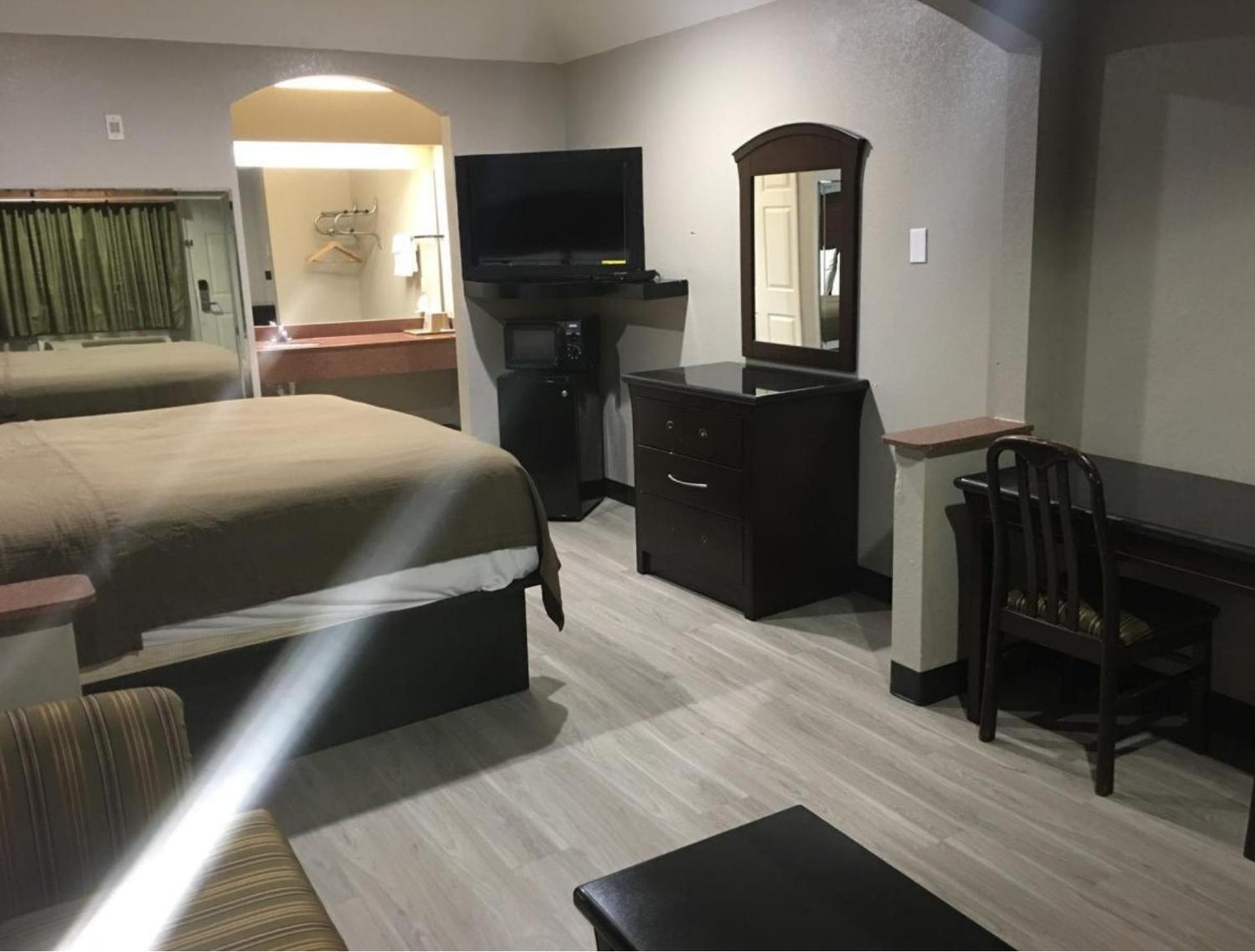 Hotel O Regency Suites Houston - Iah Beltway 8 Х'юстон Екстер'єр фото