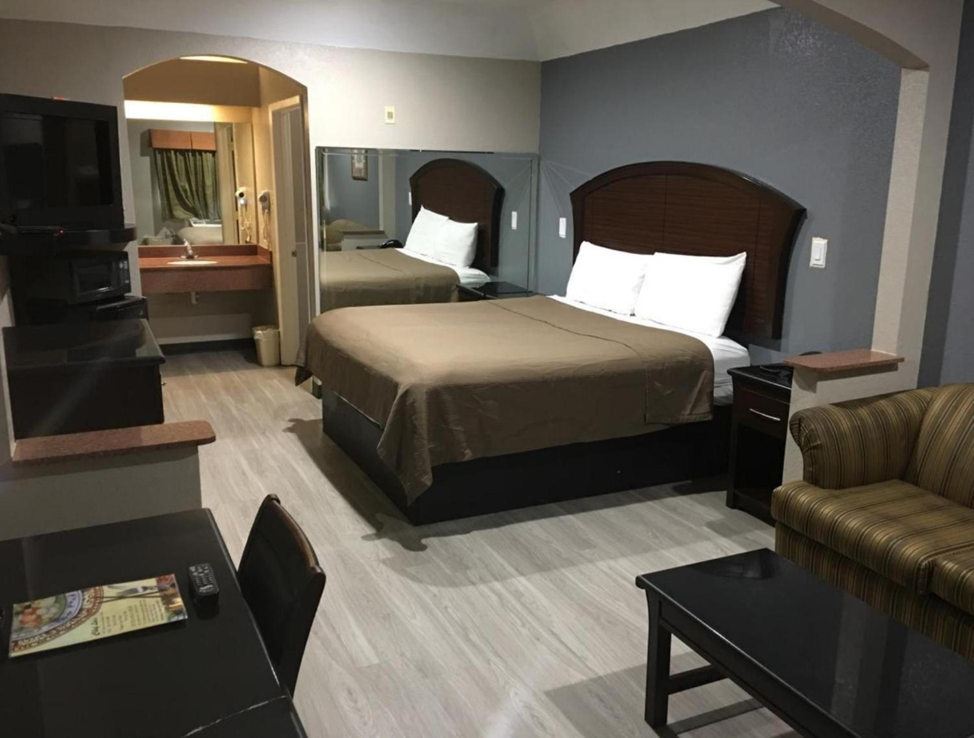 Hotel O Regency Suites Houston - Iah Beltway 8 Х'юстон Екстер'єр фото