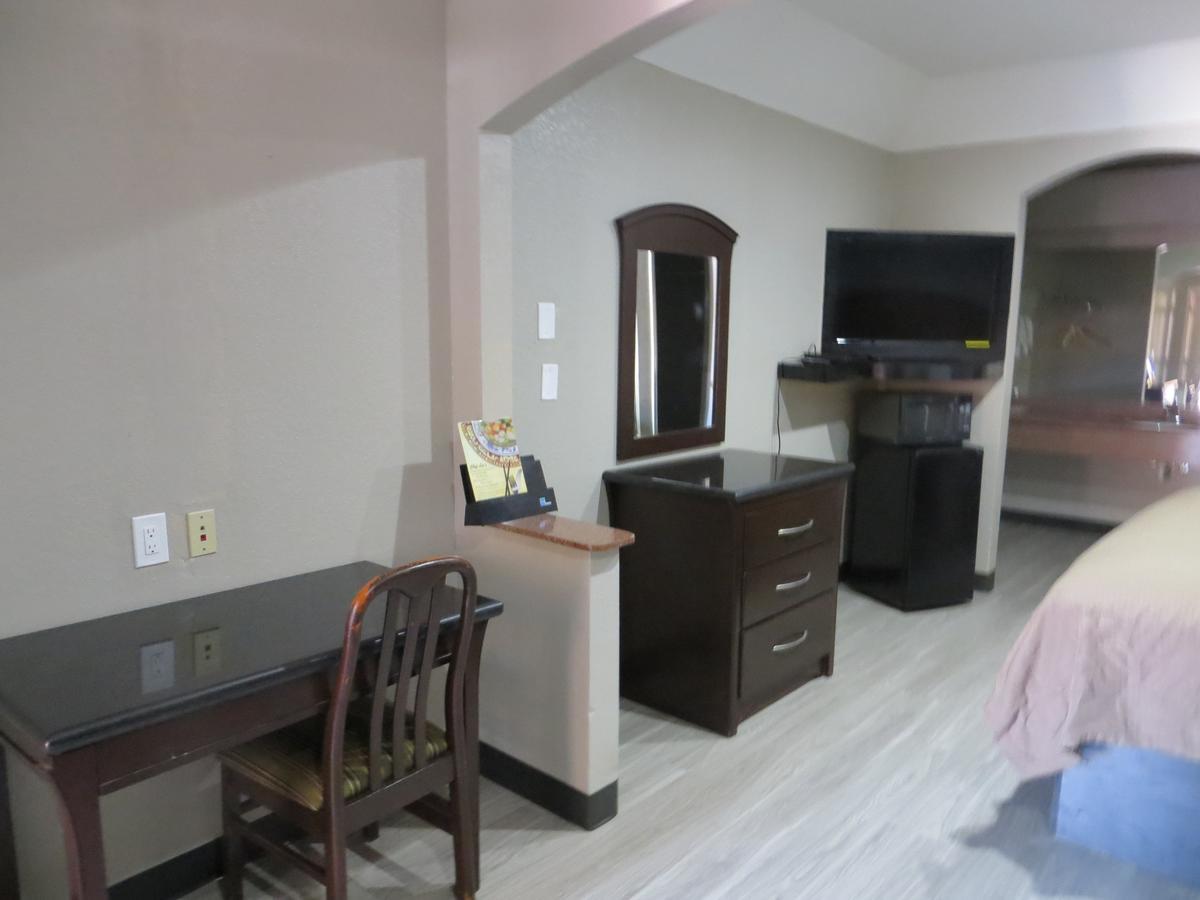 Hotel O Regency Suites Houston - Iah Beltway 8 Х'юстон Екстер'єр фото